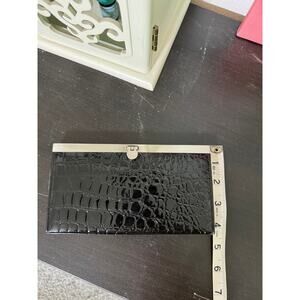 Wallet Clutch Black Faux Snakeskin ⬇️💲